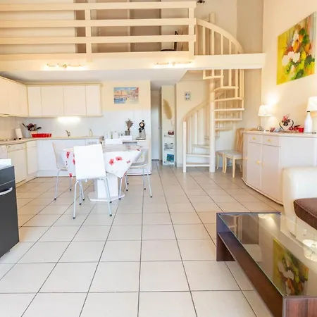 Apartment Trezza - Duplex, Garage, Terrasse Et Climatisation Agde